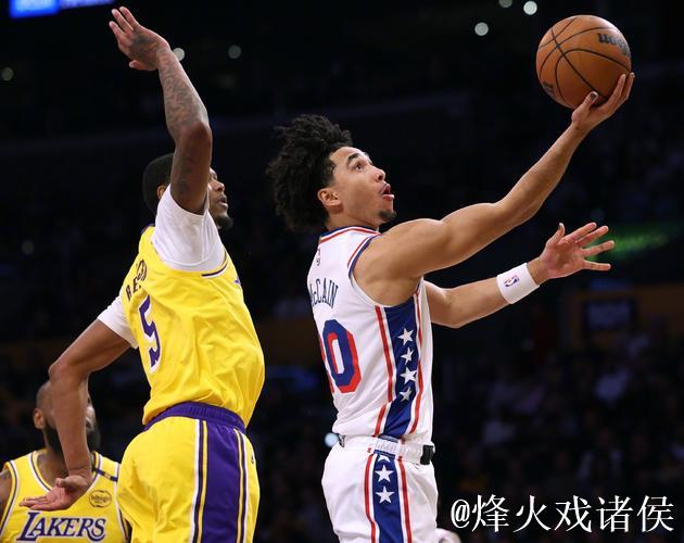 浓眉爆发31+9 詹姆斯21+12+13助湖人止76人5连胜 浓眉爆发31+9 詹姆斯21+12+13助湖人止76人5连胜